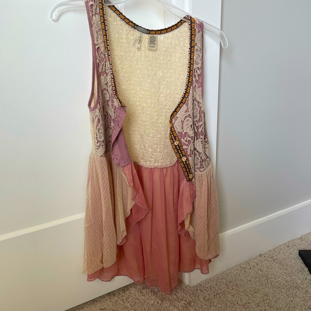 Layering vest